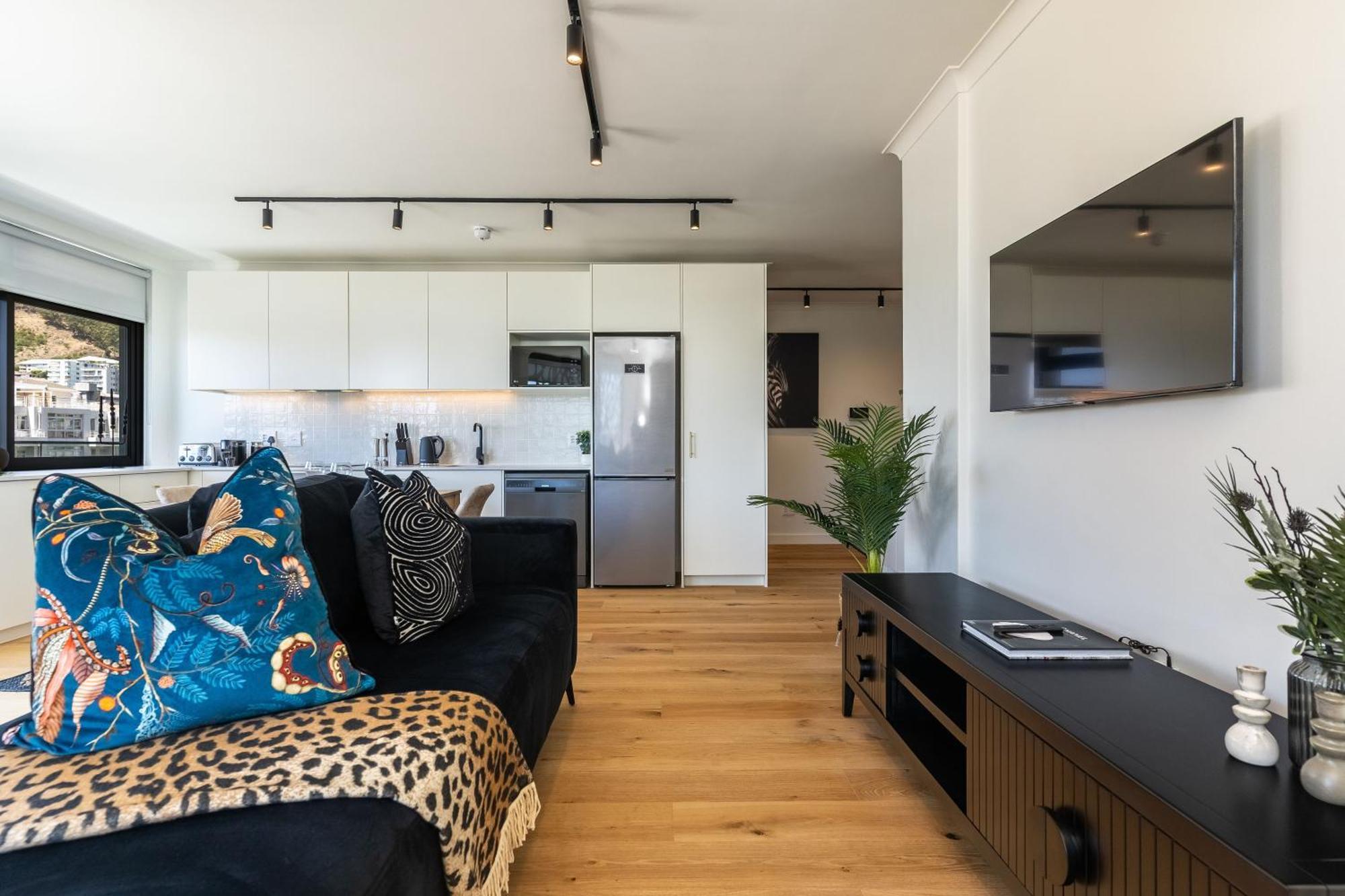 Diamond Views - Luxury Sea Point With Views Apartment Cape Town